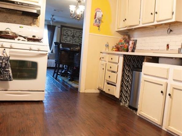 302 W 6th Street , Lancaster Texas 75146