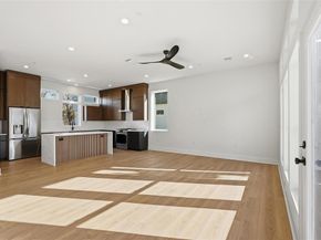 2202 N Carroll Avenue  104, Dallas Texas 75204