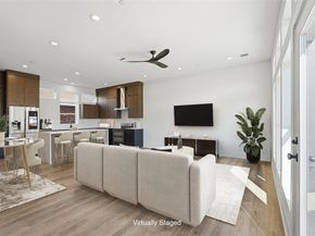 2202 N Carroll Avenue  104, Dallas Texas 75204