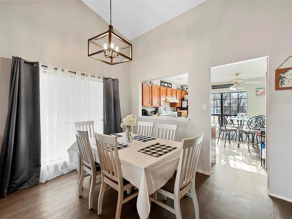 824  Bailey Drive , Cedar Hill Texas 75104