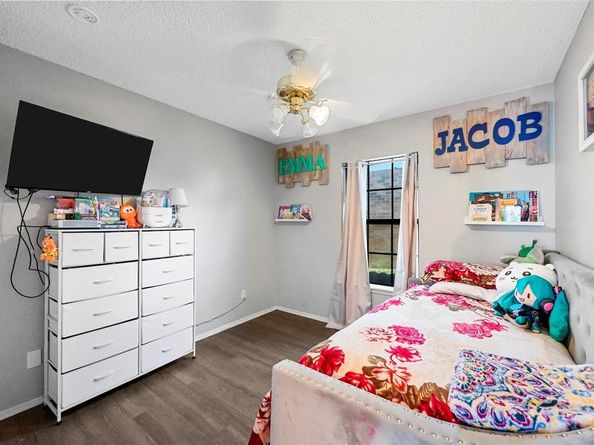 824  Bailey Drive , Cedar Hill Texas 75104