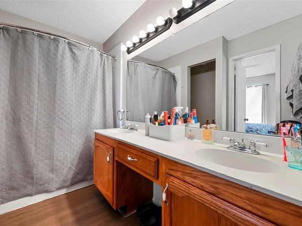 824  Bailey Drive , Cedar Hill Texas 75104