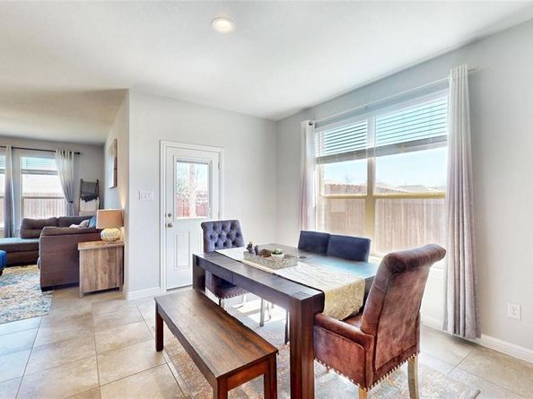 444  Skipper Lane , Azle Texas 76020