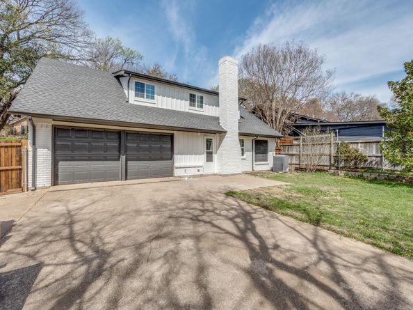 3956  Lost Creek Drive , Dallas Texas 75224