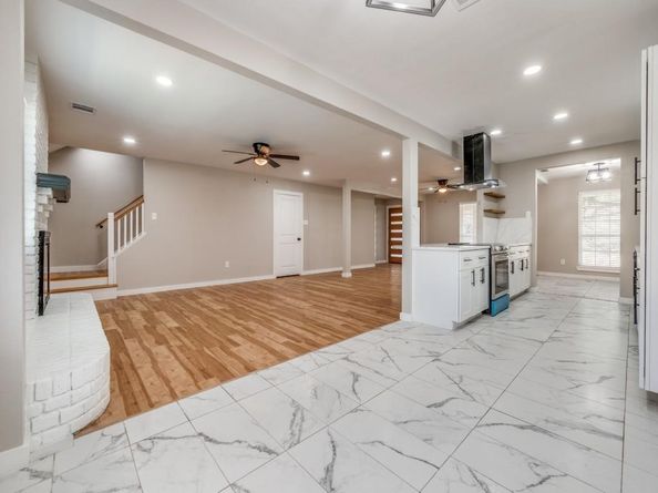3956  Lost Creek Drive , Dallas Texas 75224