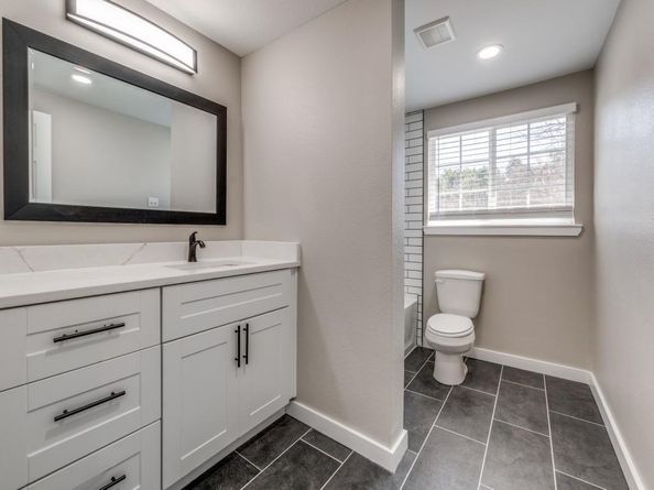 3956  Lost Creek Drive , Dallas Texas 75224