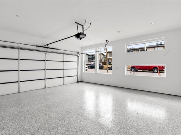 604 N Ewing Avenue  101, Dallas Texas 75203