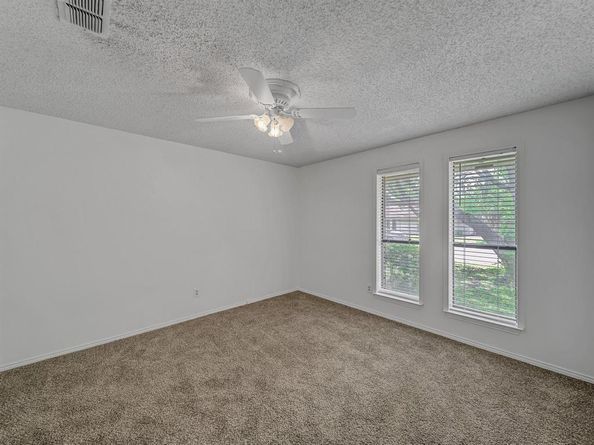 1444  Marlene Place , DeSoto Texas 75115
