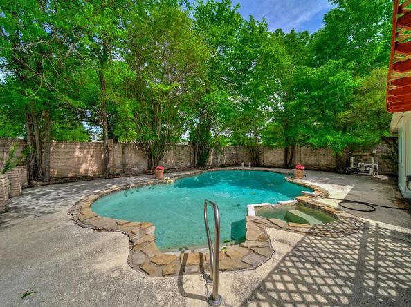 1444  Marlene Place , DeSoto Texas 75115