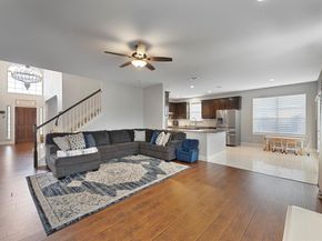 1114  Wynnewood Drive , Glenn Heights Texas 75154