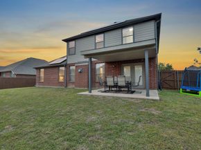 1114  Wynnewood Drive , Glenn Heights Texas 75154