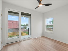 5303  Colonial Avenue , Dallas Texas 75215