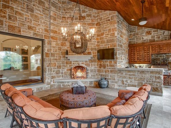 1108  Pebble Creek Road , Fort Worth Texas 76107