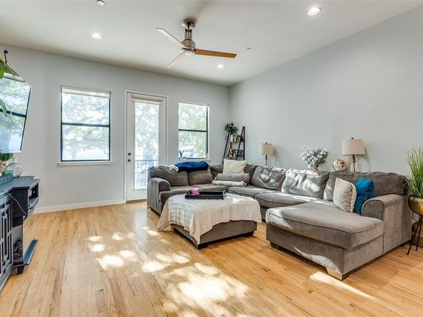 1016  Liberty Street  2, Dallas Texas 75204