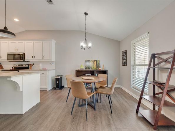 306 S Crawford Street , Denton Texas 76205