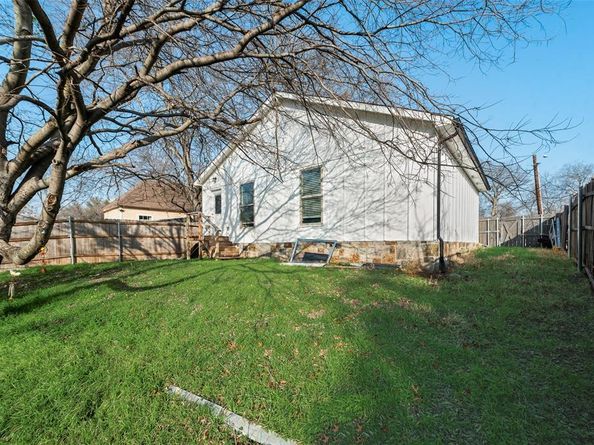 306 S Crawford Street , Denton Texas 76205