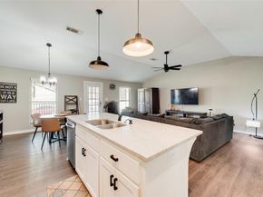 306 S Crawford Street , Denton Texas 76205