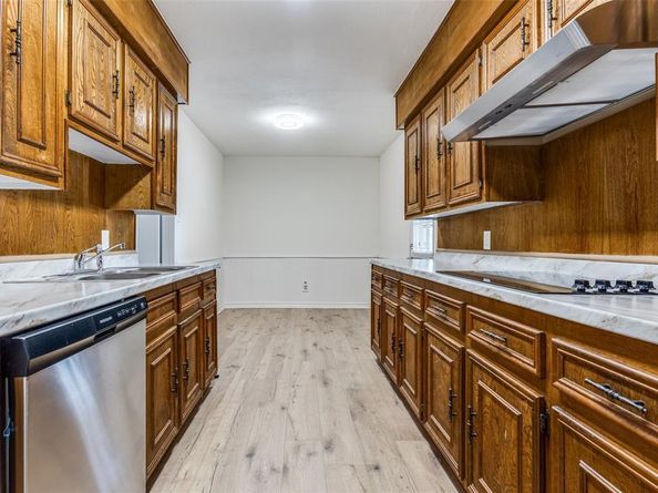 1901  Briarcreek Lane , Plano Texas 75074