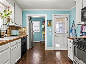 1809  Belle Place , Fort Worth Texas 76107