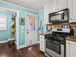 1809  Belle Place , Fort Worth Texas 76107