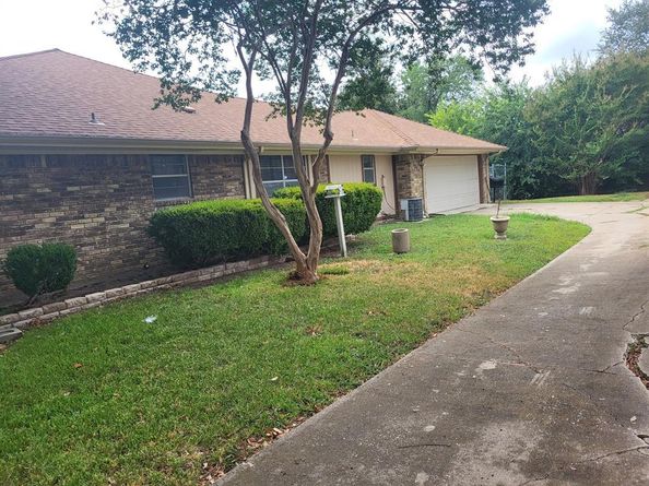 3917  Amy Avenue , Garland Texas 75043