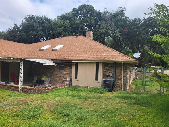 3917  Amy Avenue , Garland Texas 75043