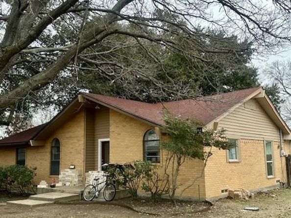 811  Green Pastures Drive , Cedar Hill Texas 75104