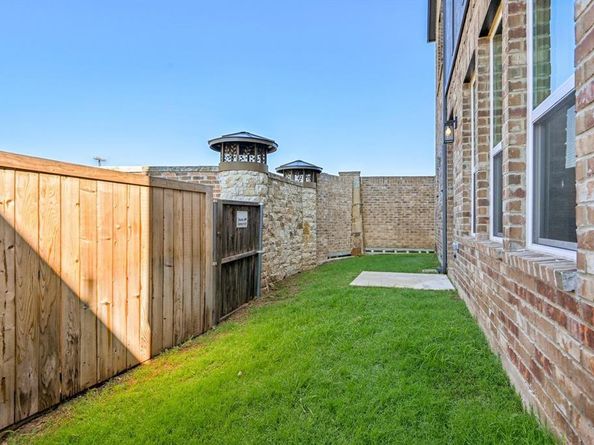 1711  Paytyn Drive , Allen Texas 75013