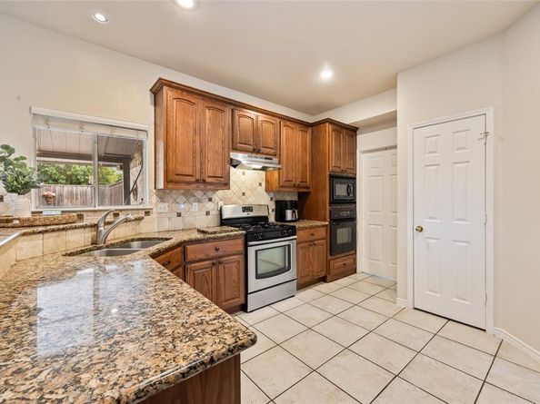 8506  Linda Vista Drive , Rowlett Texas 75088