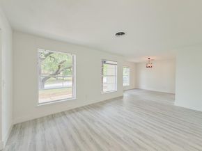 5520  Woodway Drive , Fort Worth Texas 76133
