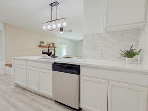 5520  Woodway Drive , Fort Worth Texas 76133