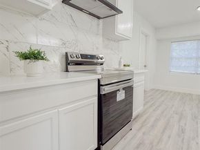 5520  Woodway Drive , Fort Worth Texas 76133