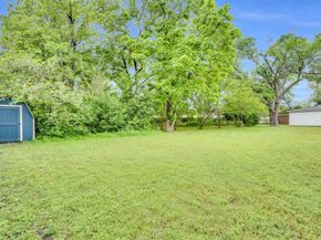 9528  Ash Creek Drive , Dallas Texas 75228