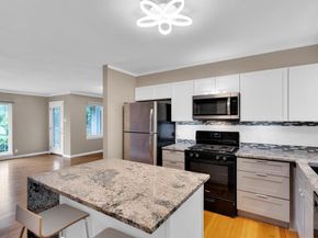 9528  Ash Creek Drive , Dallas Texas 75228