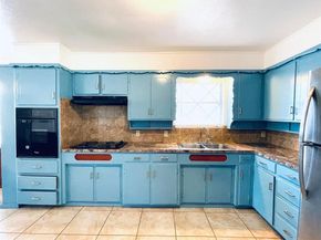 1701  Warren Lane , Fort Worth Texas 76112