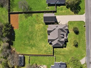 1201  Parkway Lane , Pilot Point Texas 76258