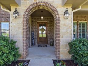 1201  Parkway Lane , Pilot Point Texas 76258