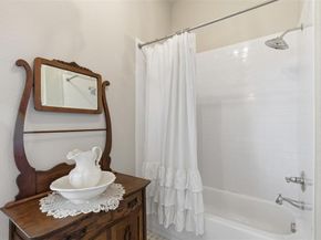 1201  Parkway Lane , Pilot Point Texas 76258