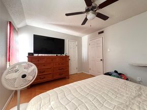 3007  Valley Meadow Drive  3005, Dallas Texas 75220