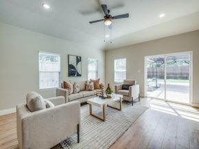 929 S Marlborough Avenue , Dallas Texas 75208