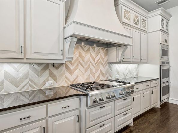 812  Lake Carillon Lane , Southlake Texas 76092