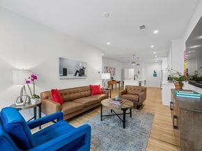 7207  Gaston Avenue  903, Dallas Texas 75214
