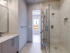 1900 S Ervay Street  310, Dallas Texas 75215