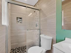 9805  Grady Lane , Dallas Texas 75217