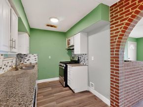 9805  Grady Lane , Dallas Texas 75217