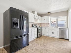 3216  Red Oak Lane , Bedford Texas 76021