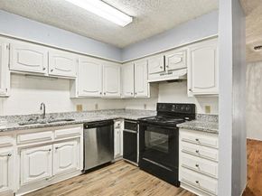 6206  Post Oak Terrace , Fort Worth Texas 76112