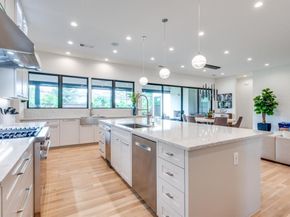 3918  Lively Lane , Dallas Texas 75220