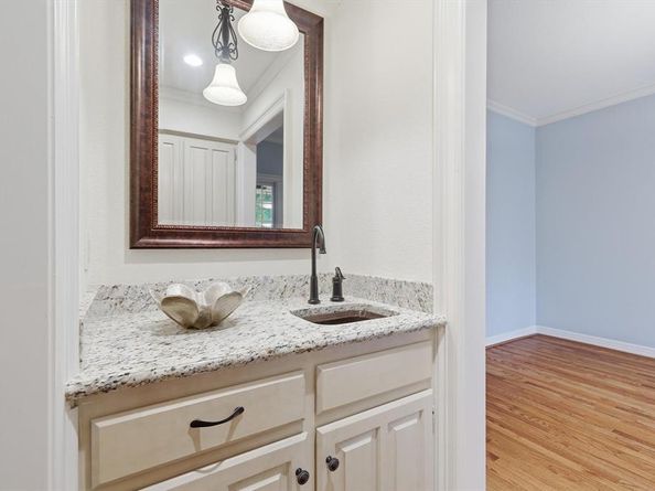 4634 N OConnor Court , Irving Texas 75062