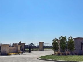 5668  Taylor Trail , Arlington Texas 76017